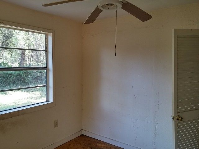 1st image of 4450 NE 171st Ter