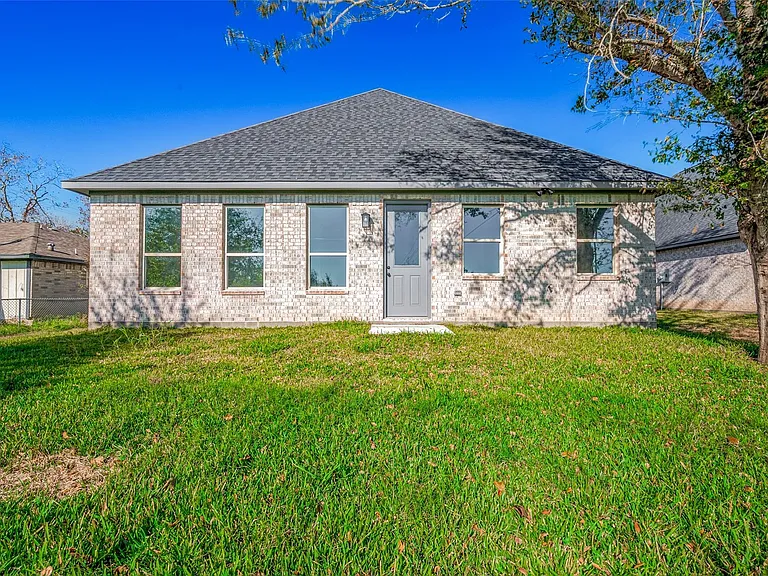 3639 Needville Ave — Photo 7