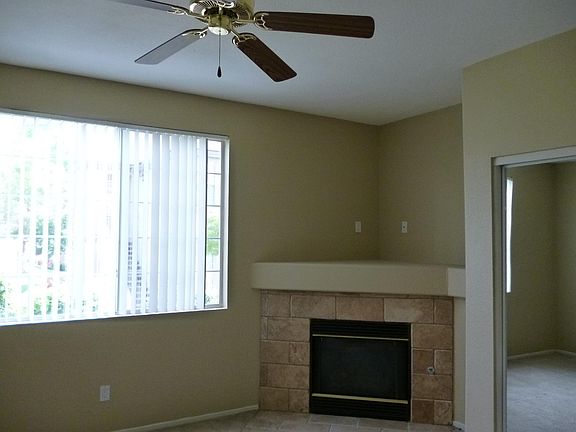 Fireplace In Bedroom 