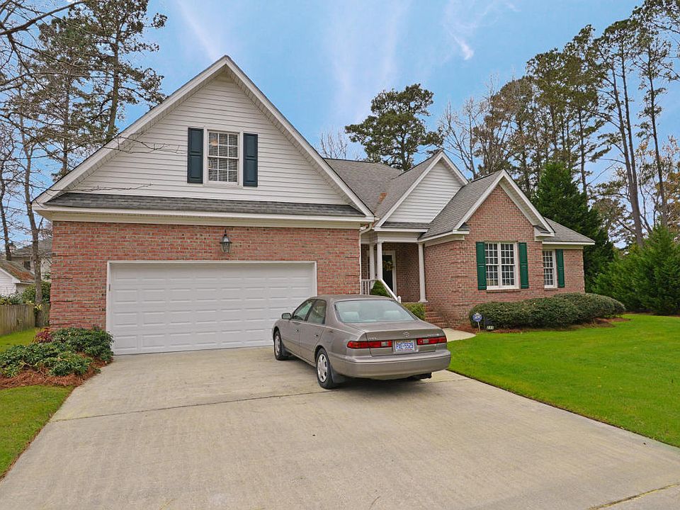 1st image of 210 Templeton Dr