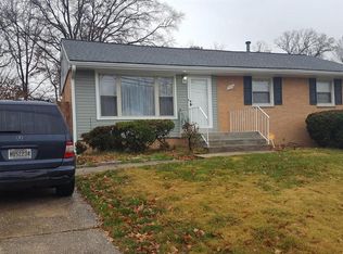 909 Shady Glen Dr, Capitol Heights, MD