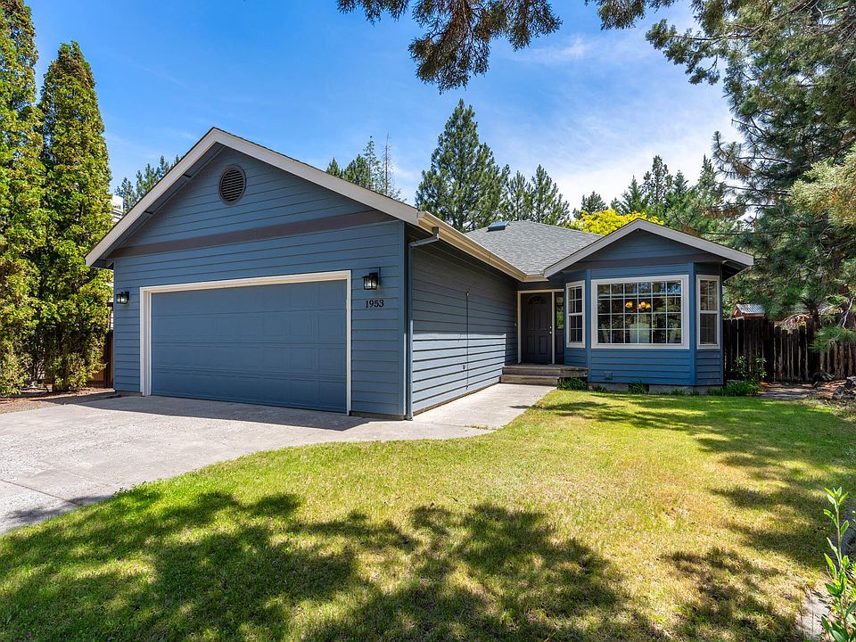 1st image of 1953 SE Elkwood Ct