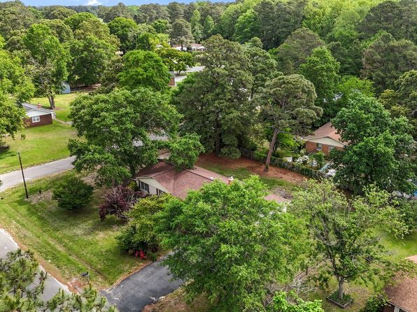 200 Tilghman Drive, Goldsboro, NC 27534