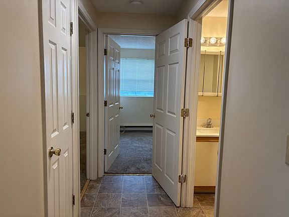 Hall into Bed1, Bed2 & Bathrm