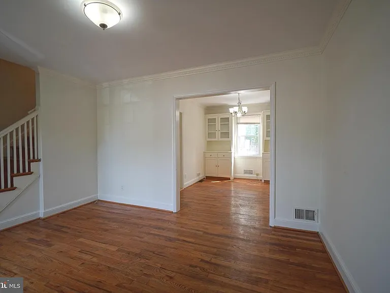 2161 N Brandywine St — Photo 3