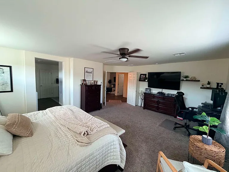 9033 W Birchover Dr — Photo 22