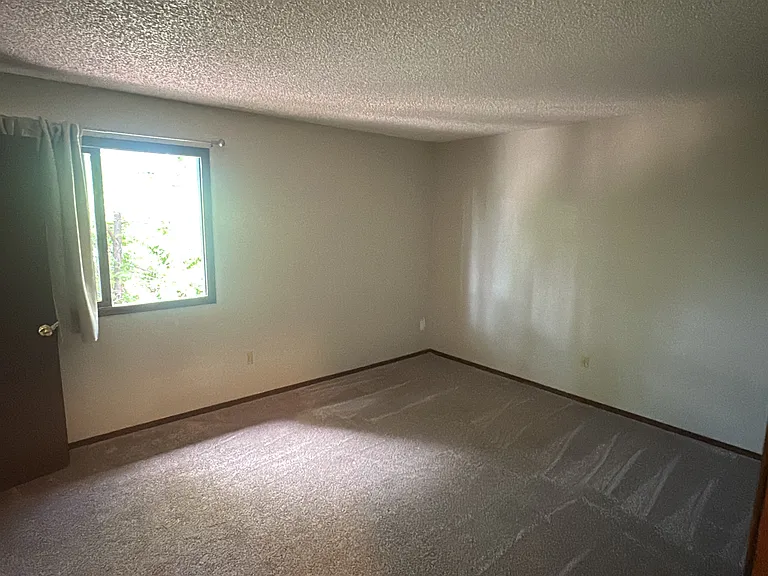 1210 Iowa Ave — Photo 5