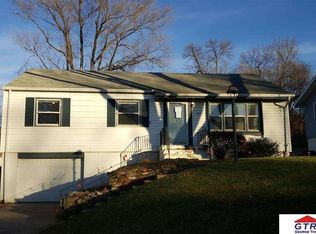 105 Kirby Ave, Bellevue, NE 68005