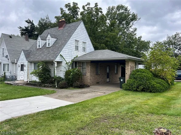 1413 39th St NW, Canton, OH 44709