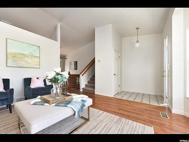 1043 E Eagle Bend Rd — Photo 8