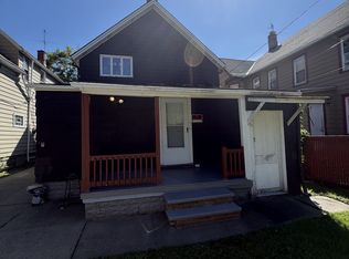 7204 Lawn Avenue - Down Front, Cleveland, OH 44102