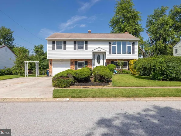 1209 Grayrock Rd, Newark, DE 19713