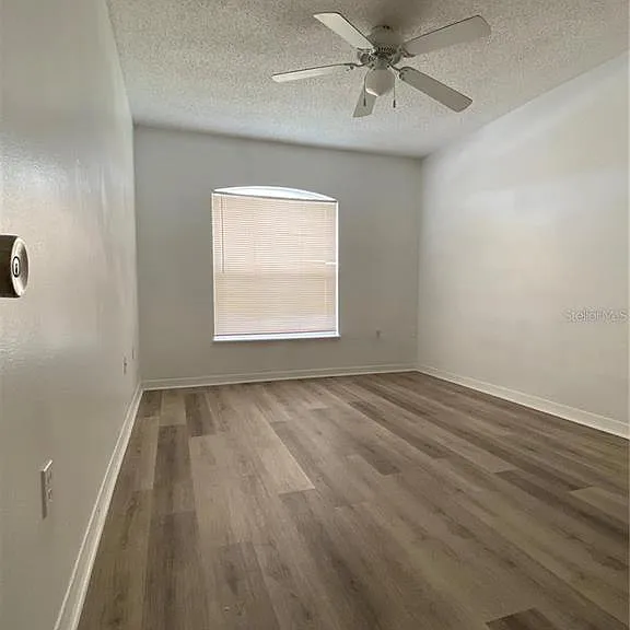 6867 Belmar Dr — Photo 13