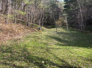 10 Haven Rdg, Lansing, NC 28643