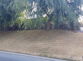 1901 Kent Dr, Bakersfield, CA 93306