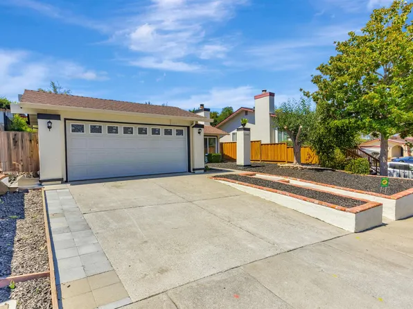 22561 Mossy Rock Dr, Hayward, CA 94541