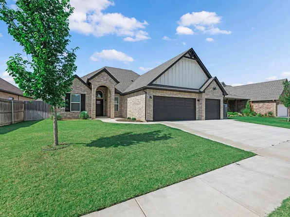 13513 NW 1st St, Yukon, OK 73099