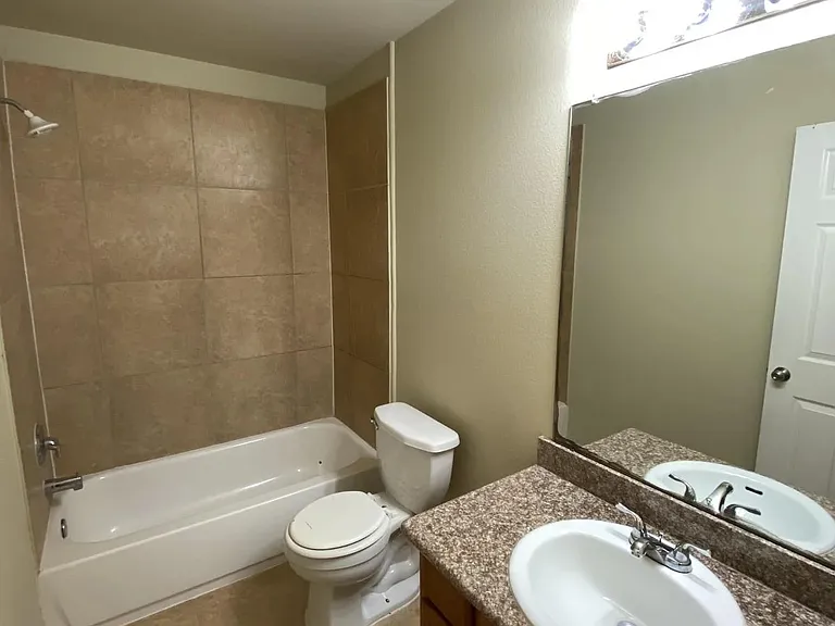4449 South St — Photo 17