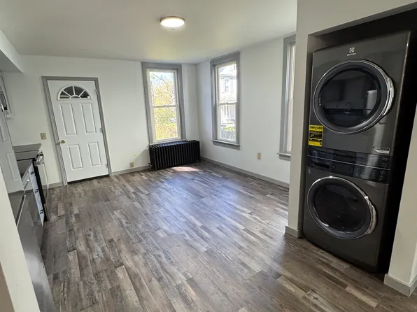 1430 Otter St #1430, Franklin, PA 16323