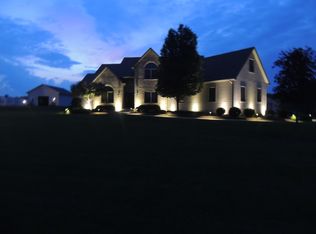 9800 Cherry Hills Dr, Canfield, OH 44406