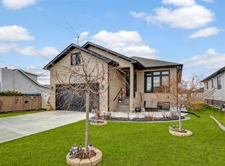 8332 S 78th Ct, Justice, IL 60458