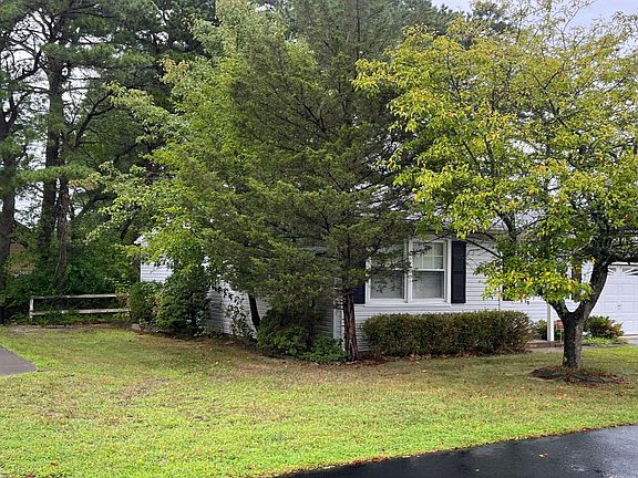 3rd image of 36 Falmouth Ave #72