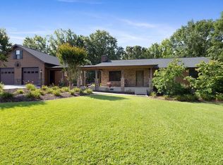 824 Wall St, Iva, SC 29655