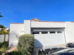 2584 Luciernaga St, Carlsbad, CA 92009