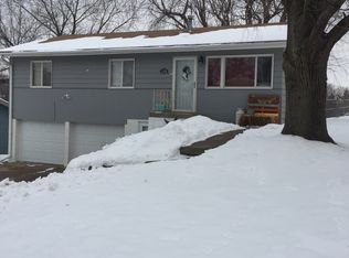 1701 W 25th St, Sioux city, IA 51103