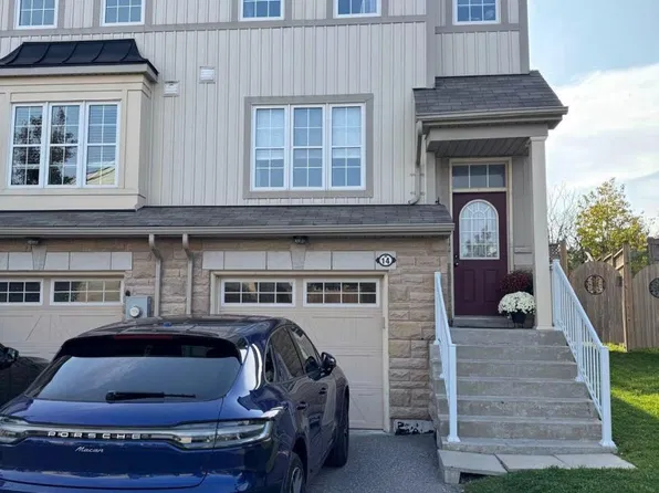 14 Autumn Harvest Rd, Clarington, ON L1C 0K7
