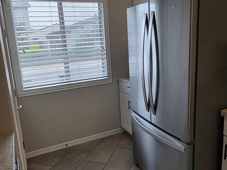 1941 W Stagecoach St — Photo 15