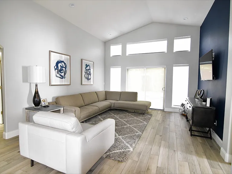 1734 Bobtail Dr — Photo 12