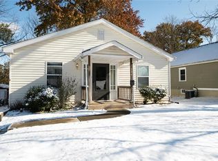 704 Cornell Ave, Saint Louis, MO