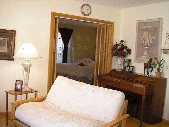 Spacious Large Living Room space with South facing large, NEW, energy efficient, easy to clean, Tilt in Windows.