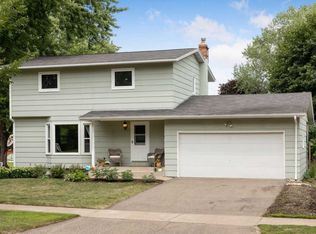 1967 Upper Afton Rd, Saint Paul, MN 55119