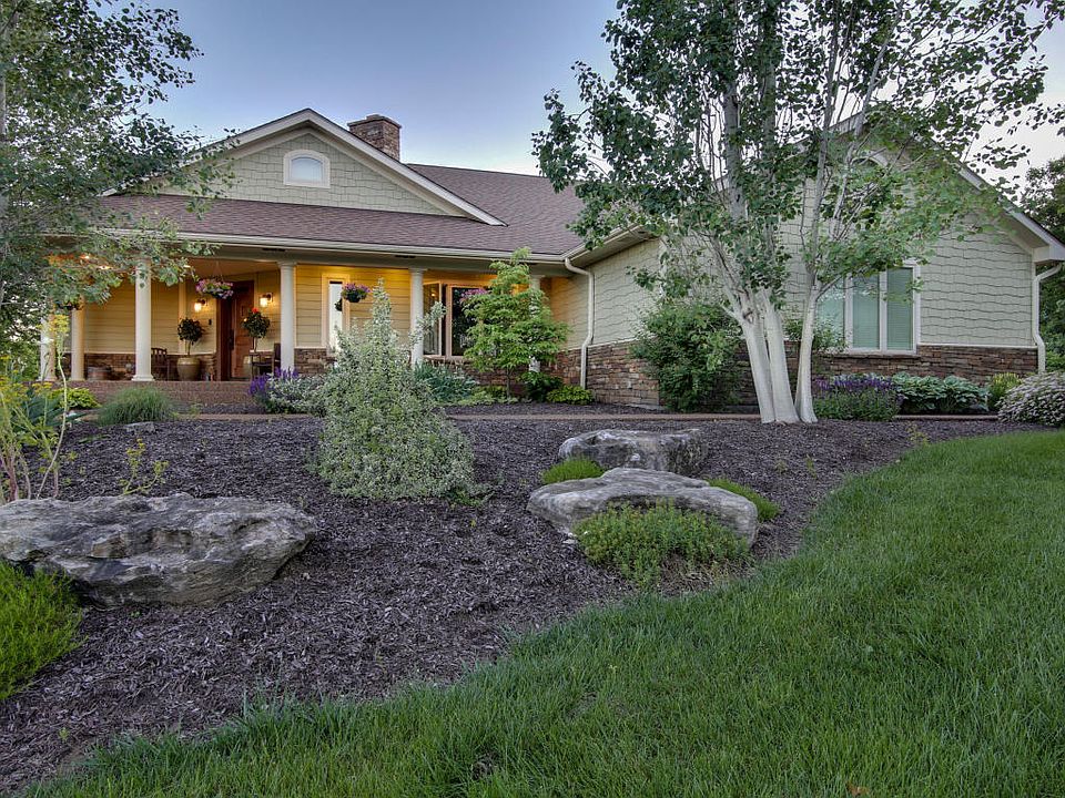 2nd image of 6525 S Arrowhead Lake Dr