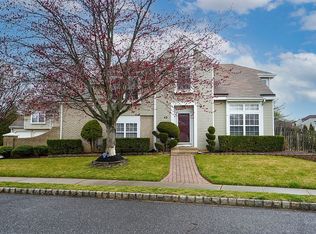 43 Kentucky Way, Freehold, NJ 07728