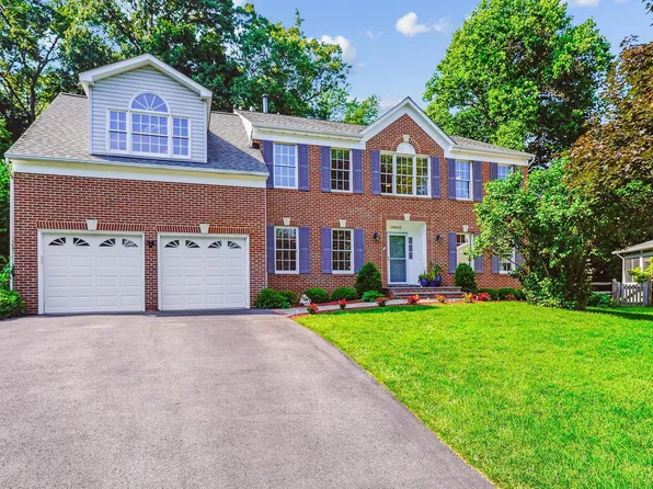 19802 Shady Brook Way, Gaithersburg, MD 20879