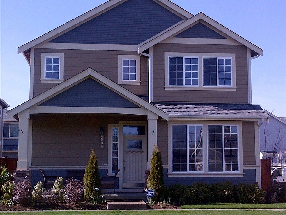 1st image of 2325 43rd Ave SE
