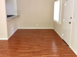 10815 Hesby St APT 102, North Hollywood, CA 91601