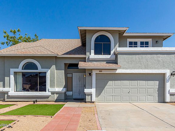 2nd image of 8809 W WILSHIRE Drive