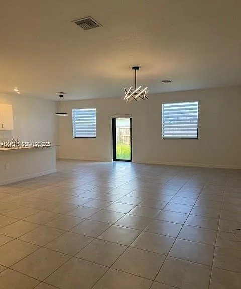 11882 SW 241st St — Photo 5