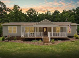 3561 Stutts Rd, Asheboro, NC 27205