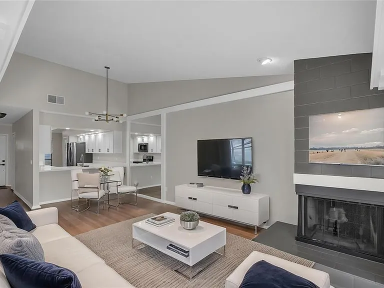 8313 Citrus Chase Dr — Photo 21