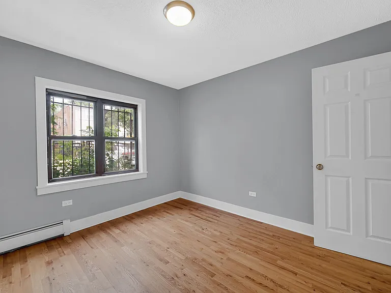 2620 W Foster Ave #1 — Photo 7