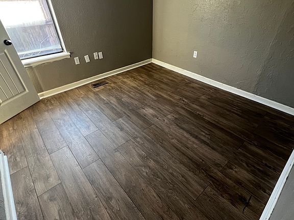 2nd image of 4709 N College Ave #1