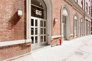 Rented by Vlad Sapozhnikov