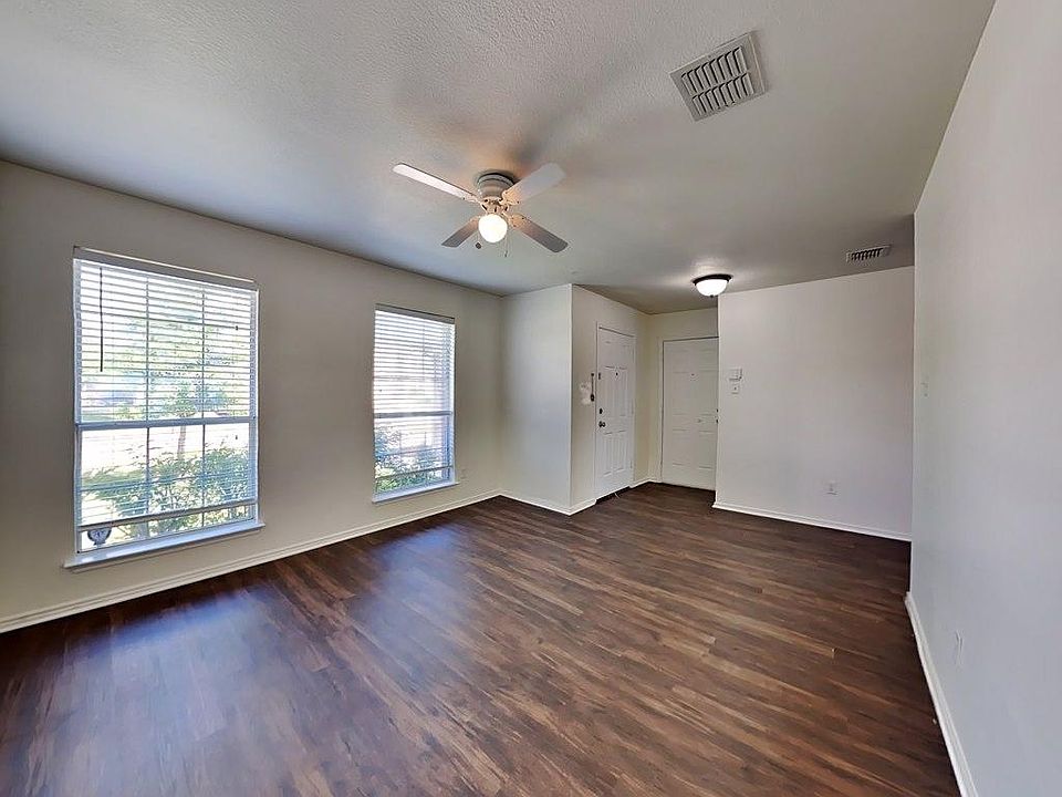 1st image of 617 Overton Dr #0