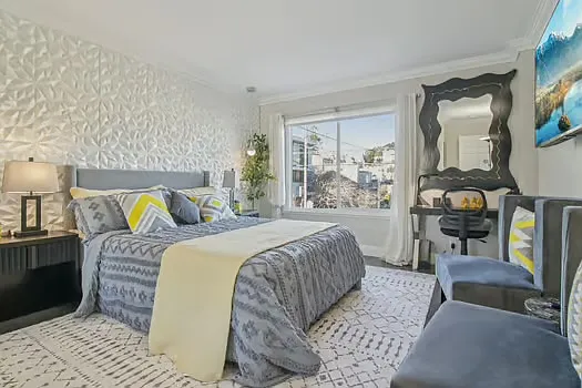 Second bedroom