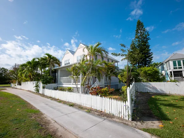 25 Kingfisher Ln, Key West, FL 33040